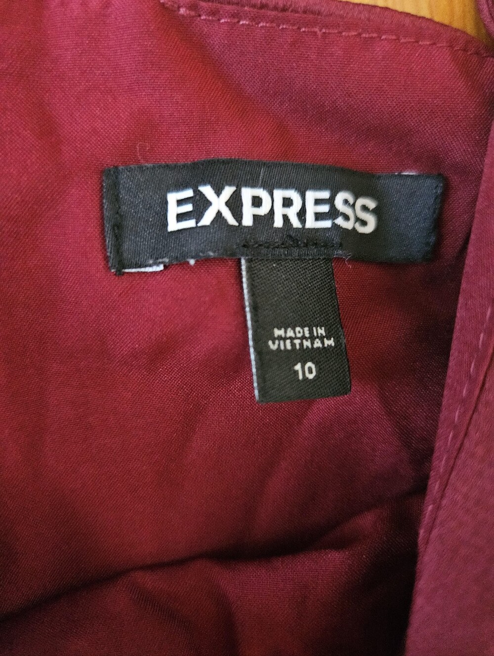 Express DEEP Burgundy Ruffle High-Low Satin Dress Sz Size 10 - Picture 5 of 16